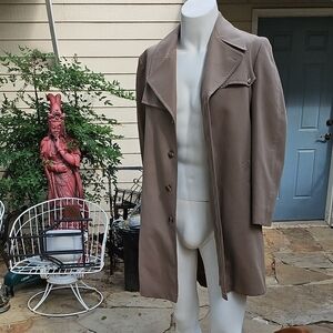 Vintage Men's All Weather Coat By GRAIS U.S.A. Size 40 Zip Out Lining